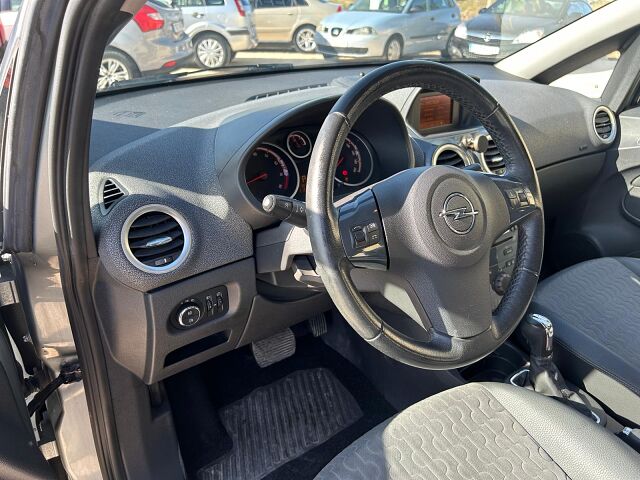 OPEL CORSA ELEGANCE 1.4 AUTO SPANISH LHD IN SPAIN ONLY 73000 MILES SUPERB 2011